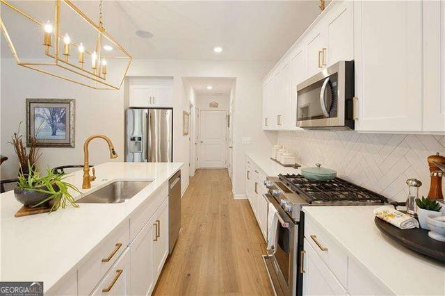 5550 Bergeson Way, Cumming, GA 30028