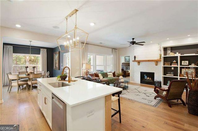 5550 Bergeson Way, Cumming, GA 30028