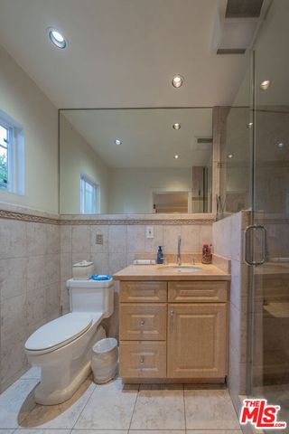 516 N Crescent Heights Boulevard, Los Angeles, CA 90048