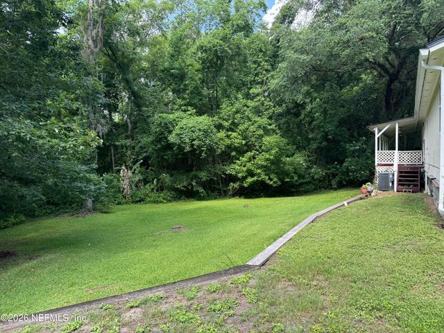 2140 TOM THUMB Road, Middleburg, FL 32068
