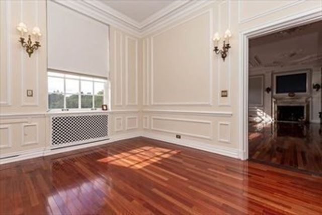 16 Balmoral Street 308, Andover, MA 01810