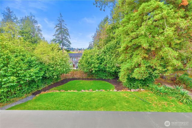 11007 2nd Avenue NW, Seattle, WA 98177