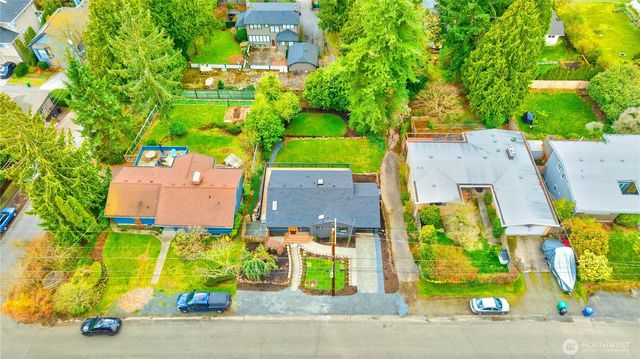 11007 2nd Avenue NW, Seattle, WA 98177
