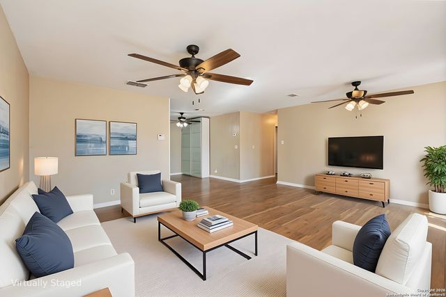 6811 Spring Manor St, San Antonio, TX 78249