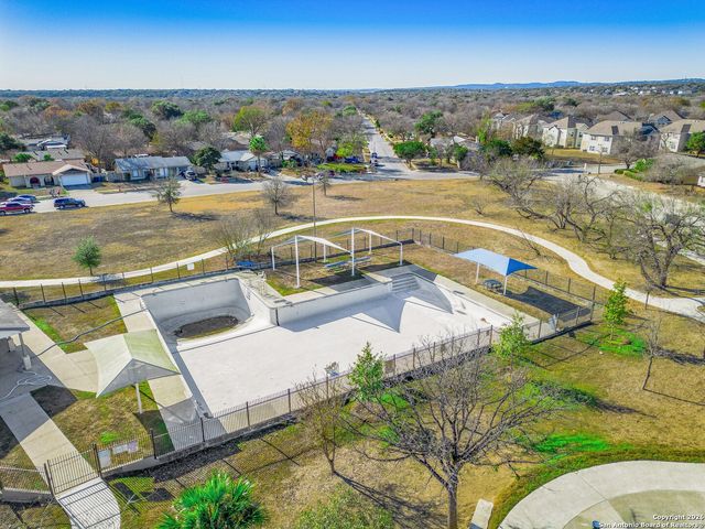 6811 Spring Manor St, San Antonio, TX 78249