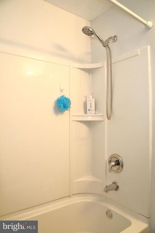 40 LIME ST, Ephrata, PA 17522