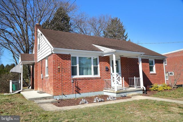 40 LIME ST, Ephrata, PA 17522