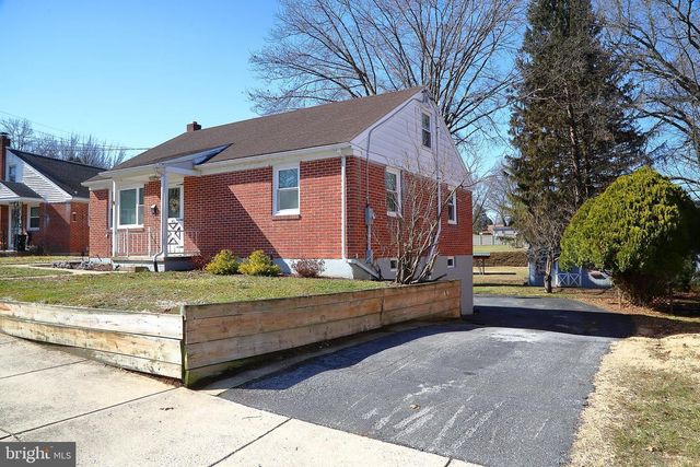 40 LIME ST, Ephrata, PA 17522