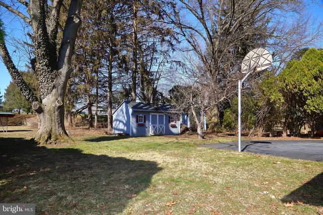 40 LIME ST, Ephrata, PA 17522