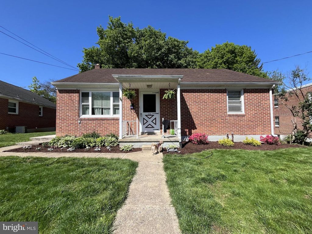 40 LIME ST, Ephrata, PA 17522