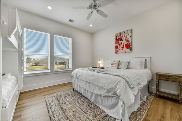 22908 Miramar Street, Galveston, TX 77554