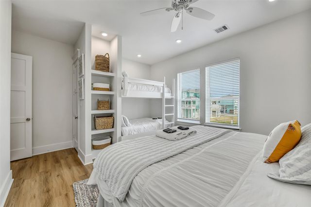 22908 Miramar Street, Galveston, TX 77554