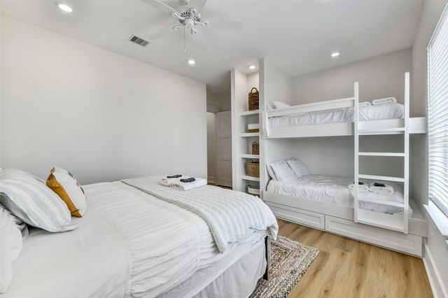 22908 Miramar Street, Galveston, TX 77554