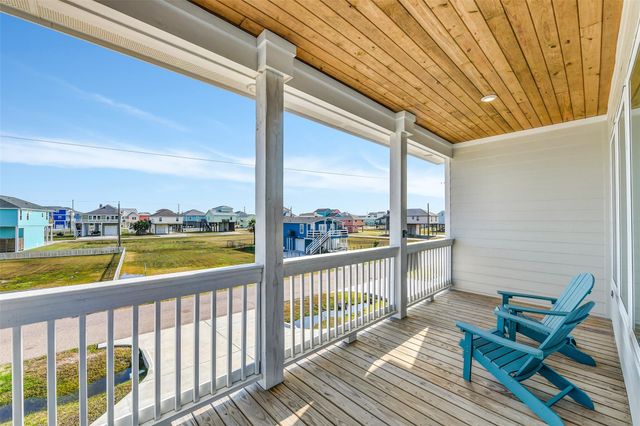 22908 Miramar Street, Galveston, TX 77554