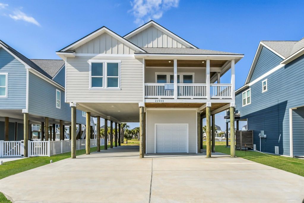 22908 Miramar Street, Galveston, TX 77554