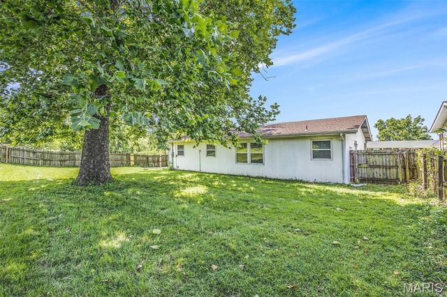 4497 Rhine Drive, Florissant, MO 63033