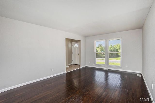 4497 Rhine Drive, Florissant, MO 63033