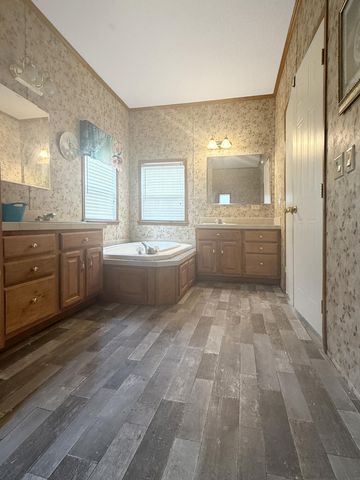 159 Tilley, Leesville, LA 71446