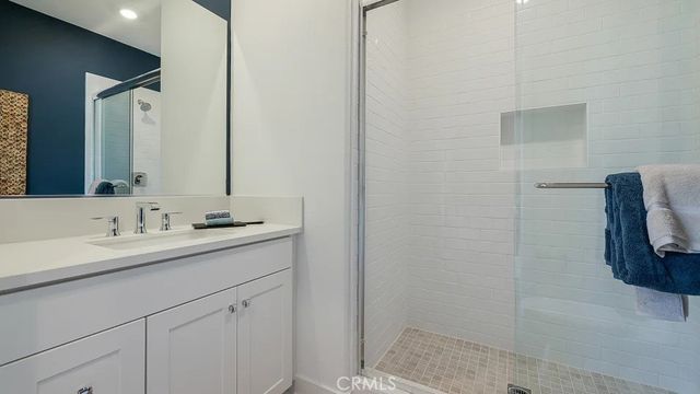 2201 Aneto Way, Santa Paula, CA 93060