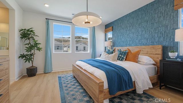 2201 Aneto Way, Santa Paula, CA 93060