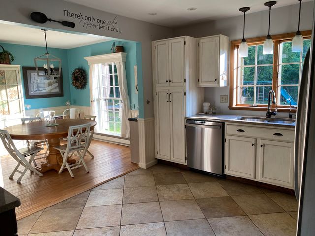 814 Bear Swamp Road, Peru, NY 12972