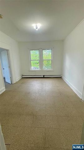 320 Central Avenue, Orange, NJ 07050