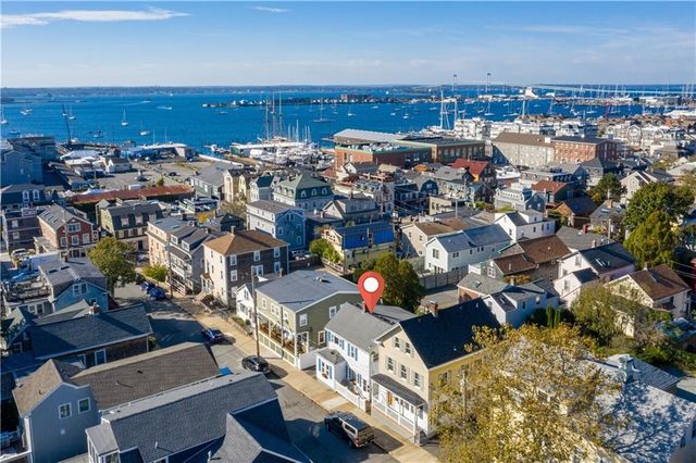 22 Dearborn Street 2, Newport, RI 02840