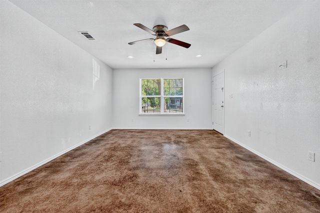 708 Seven Oaks Road 712, Bonham, TX 75418