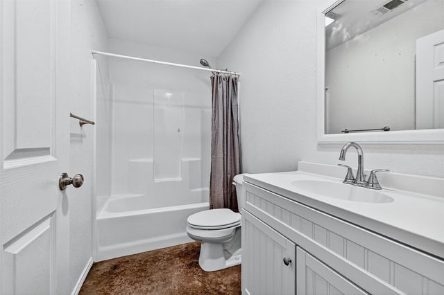 708 Seven Oaks Road 712, Bonham, TX 75418