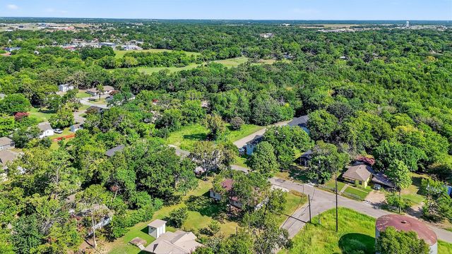 708 Seven Oaks Road 712, Bonham, TX 75418