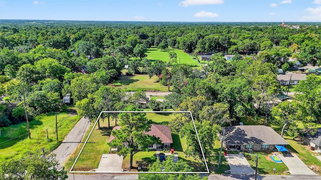 708 Seven Oaks Road 712, Bonham, TX 75418