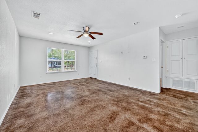 708 Seven Oaks Road 712, Bonham, TX 75418