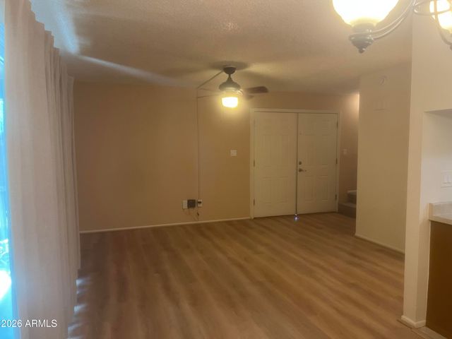 5902 W Townley Avenue, Glendale, AZ 85302