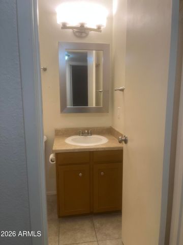 5902 W Townley Avenue, Glendale, AZ 85302