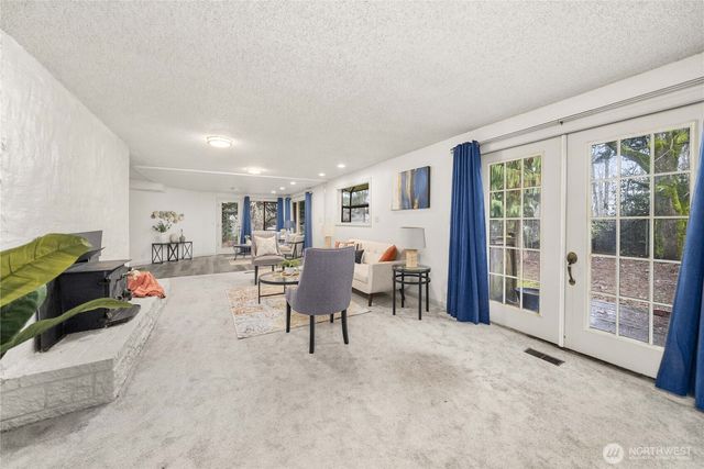 152 Christina Drive, Sumner, WA 98390