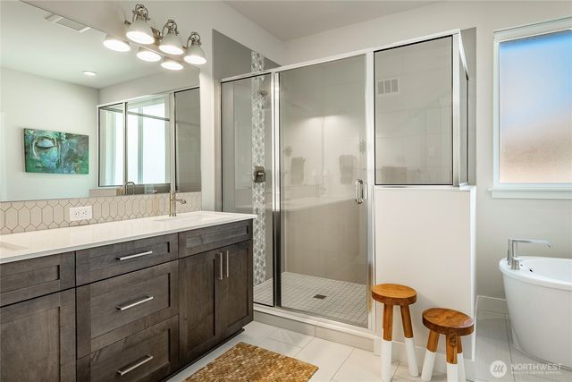 8917 Garibaldi Court, Blaine, WA 98230