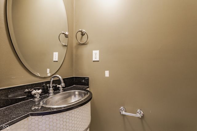 4353 N Pennsylvania Street, Indianapolis, IN 46205