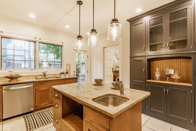 4353 N Pennsylvania Street, Indianapolis, IN 46205