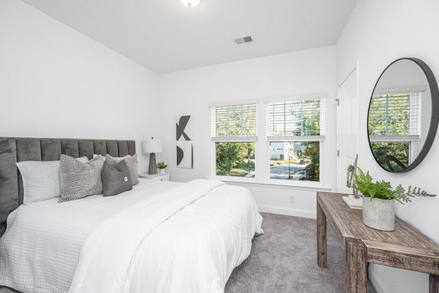 404 Gravy Train Street, Charleston, SC 29414