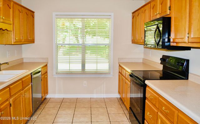 3292 Big Ben, Hernando, MS 38632