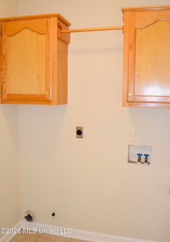 3292 Big Ben, Hernando, MS 38632