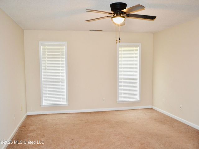 3292 Big Ben, Hernando, MS 38632
