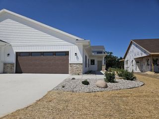 3711 Newcastle Drive #35, Janesville, WI 53546