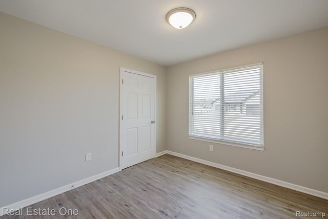 3103 Crooks Road, Rochester Hills, MI 48309
