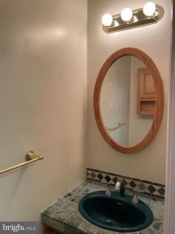 7140 WESTFIELD CT, Alexandria, VA 22306