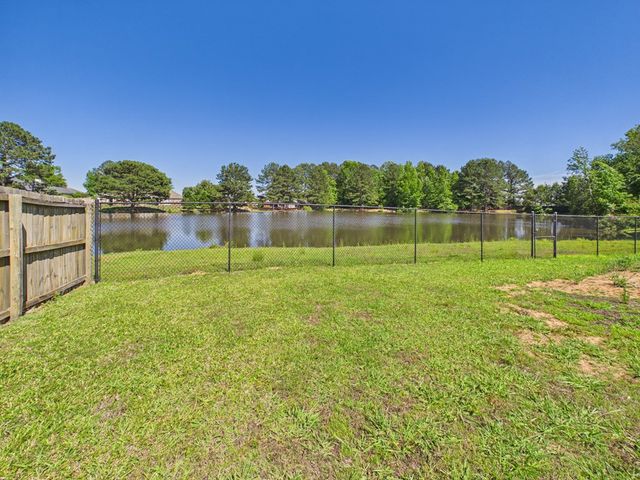 7946 Westlake Drive, Midland, GA 31820