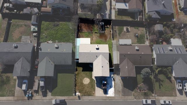 1612 Larry St, Olivehurst, CA 95961