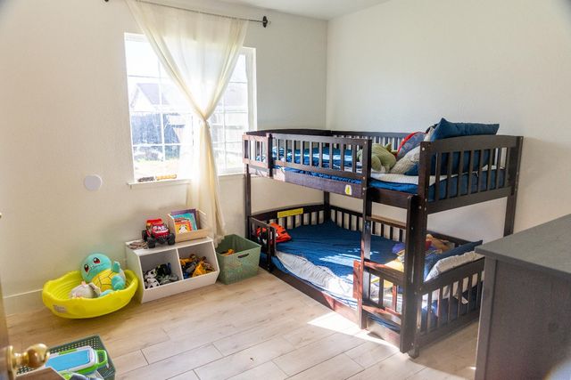 1612 Larry St, Olivehurst, CA 95961