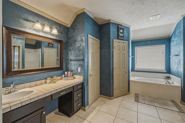 5215 Samuels Drive, Pasadena, TX 77505