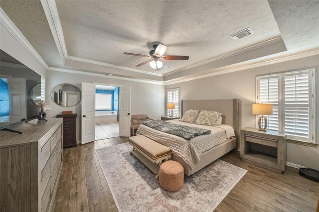 5215 Samuels Drive, Pasadena, TX 77505